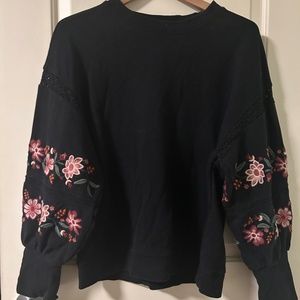 ONLY Floral Sweatshirt (size L)